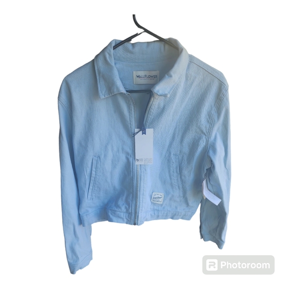 Wallflower Wonens denim Women's wildflower denim jacket size Large NWT - Picture 4 of 8